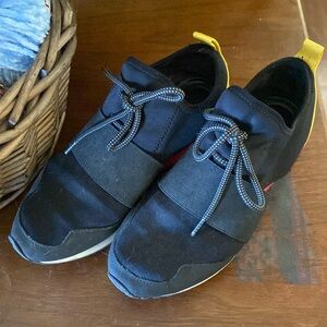 Aldo Colorblock Cutout Sneaker